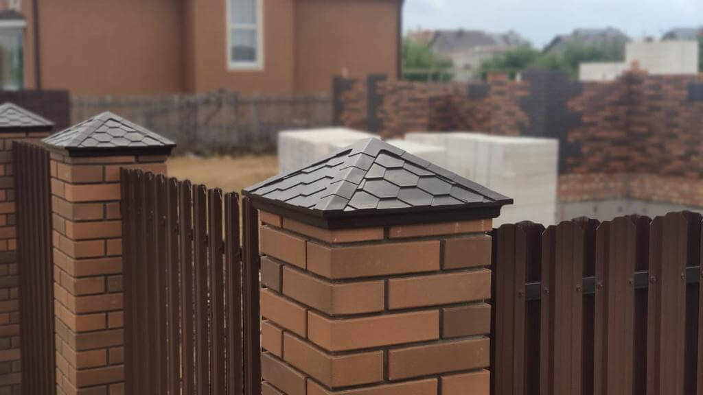 Колпак Zking Эверест Коричневый на столб 1.5х1.5 кирпича (390х390мм) в Мариуполе фото