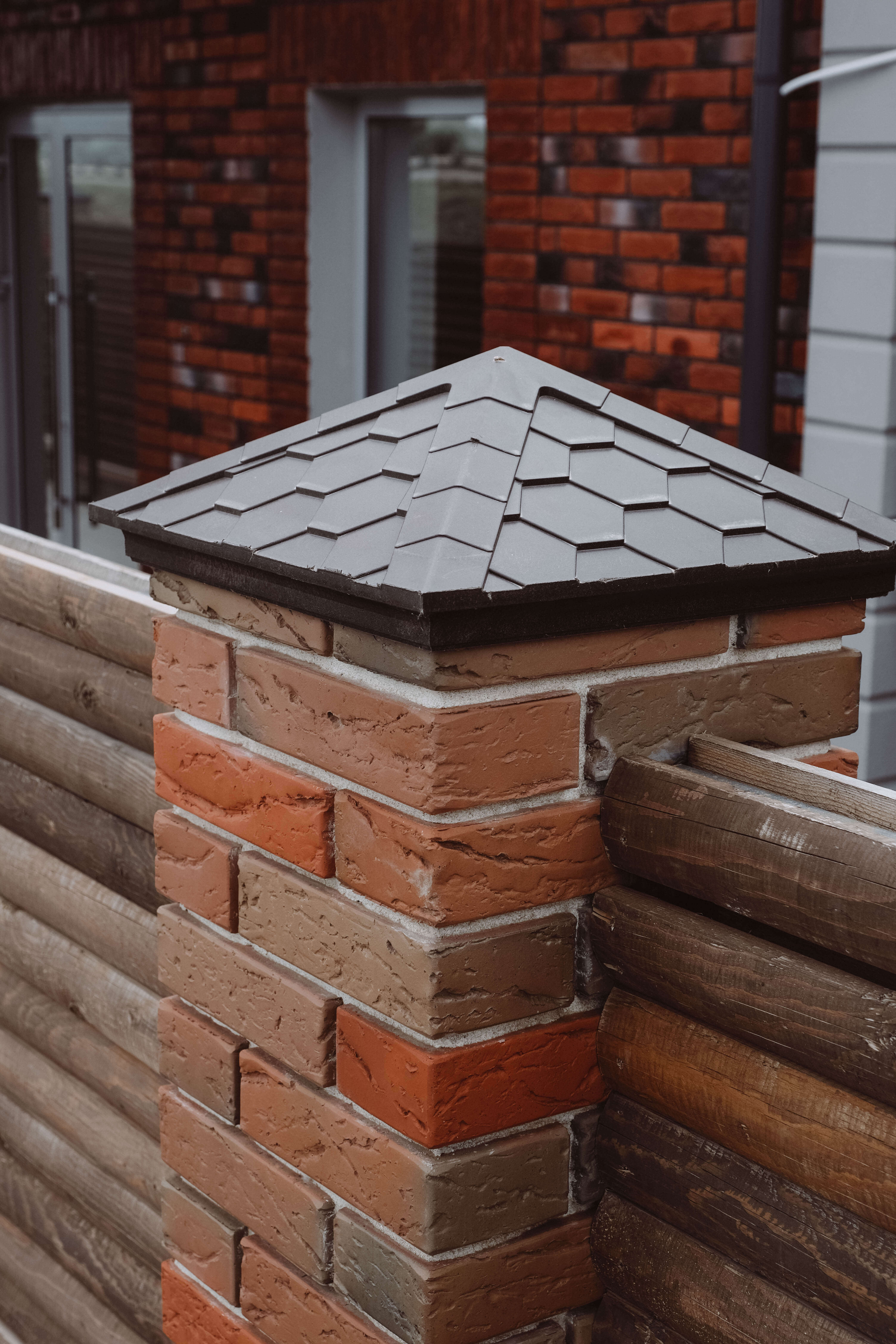 Колпак Zking Эверест Коричневый на столб 1.5х1.5 кирпича (390х390мм) в Мариуполе фото