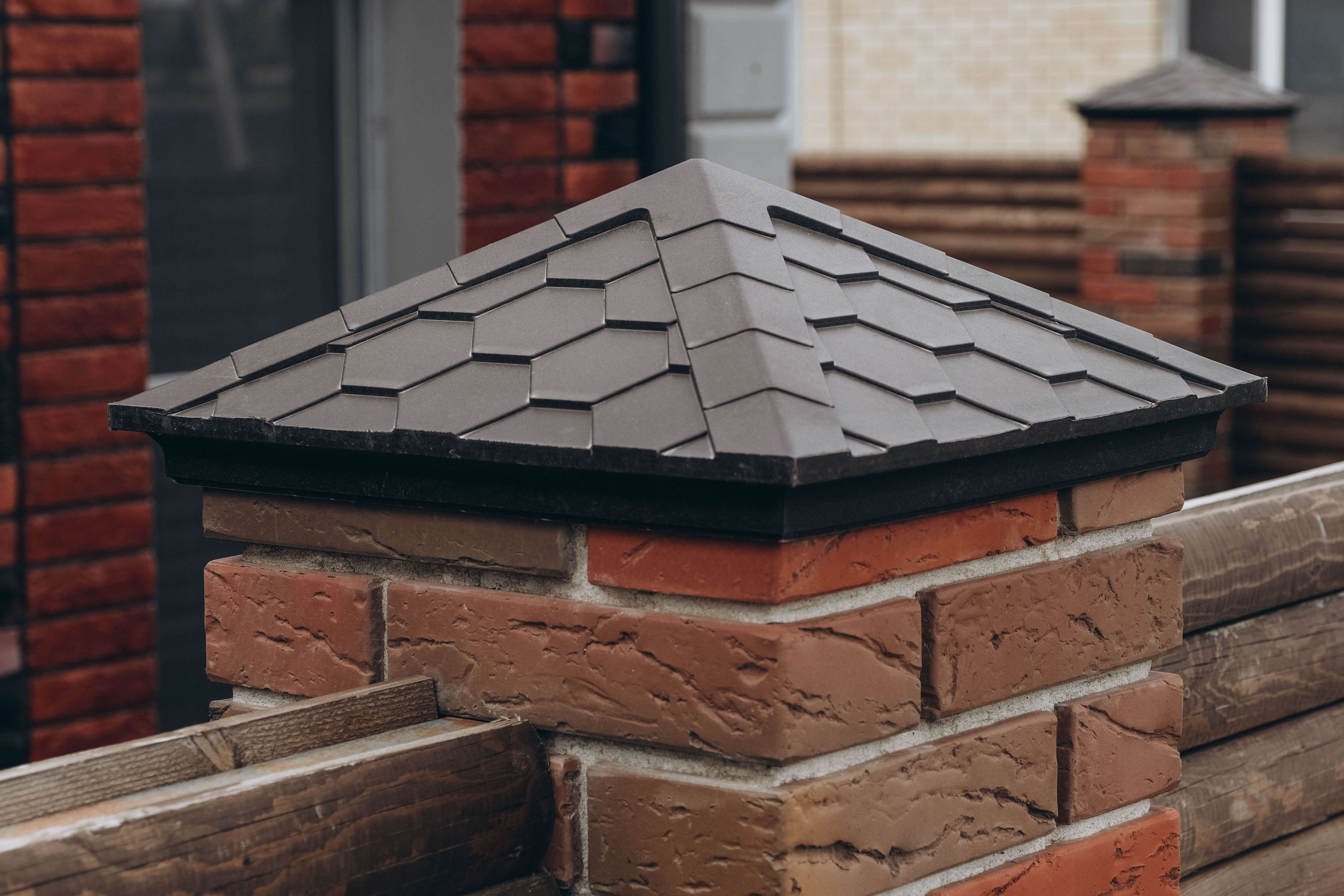 Колпак Zking Эверест Коричневый на столб 1.5х1.5 кирпича (390х390мм) в Мариуполе фото